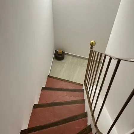 Maison De L'olivier 펜션 *